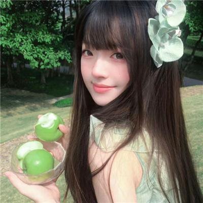 温暖的抱抱海报